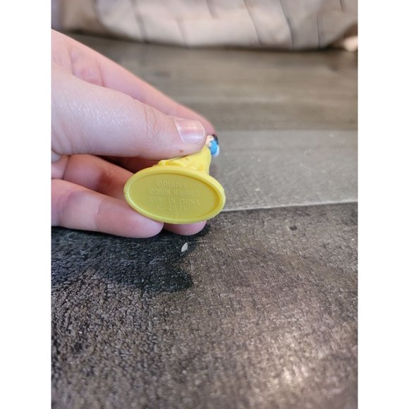 Snow White 2008 Hasbro princess Disney toy figure - Picture 5 of 5